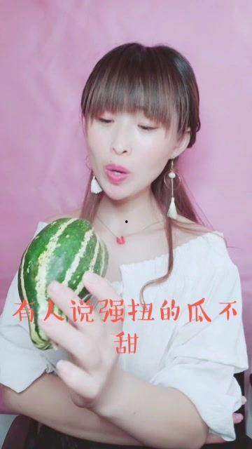 娱乐吃瓜酱网友们爆自己的瓜,娱乐圈那些不为人知的幕后故事